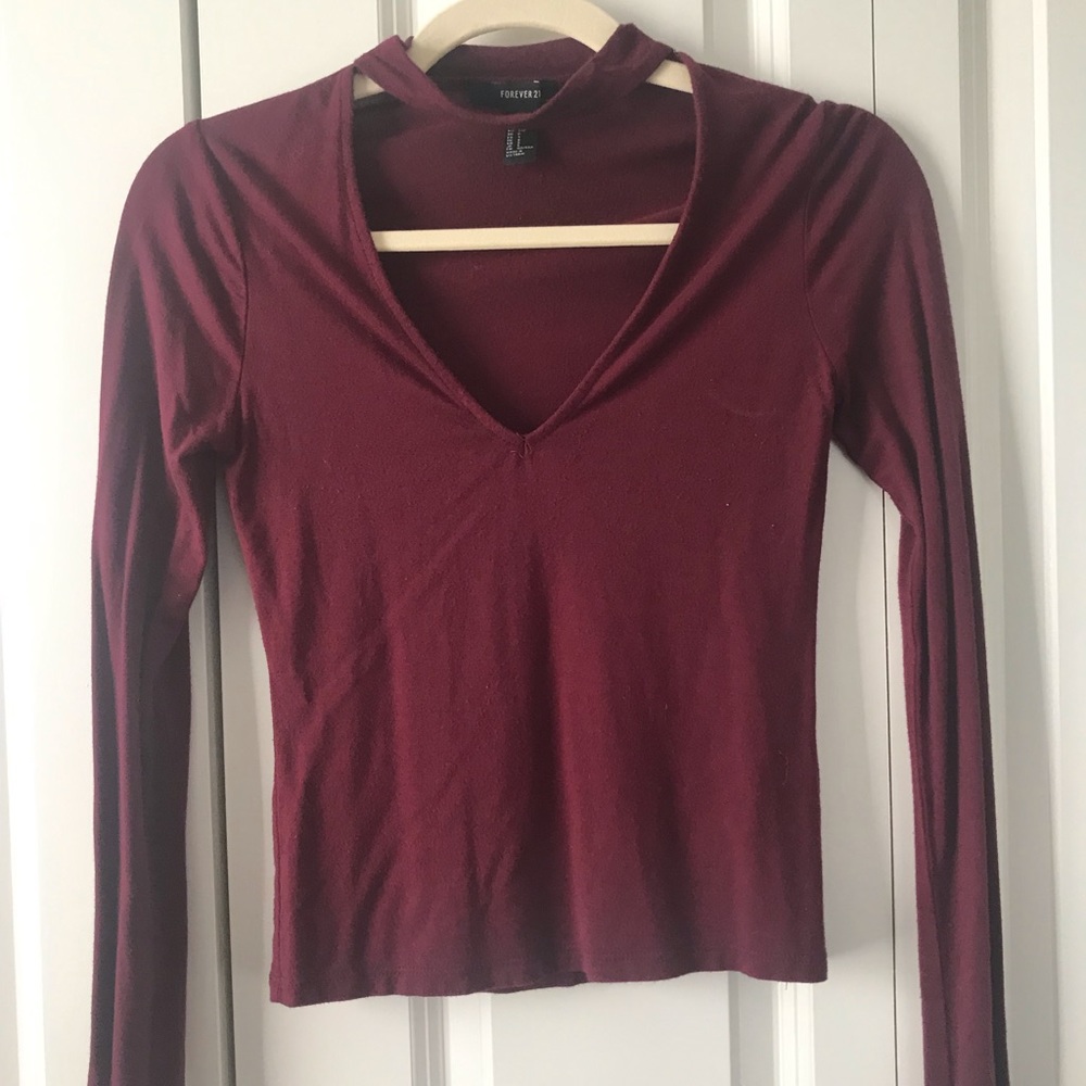 Forever 21 v neck choker long sleeve top